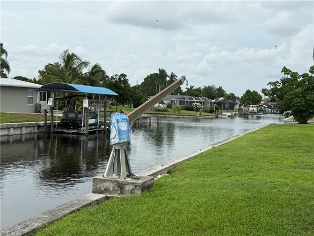 4339 S Bay Cir, North Fort Myers, Florida 33903