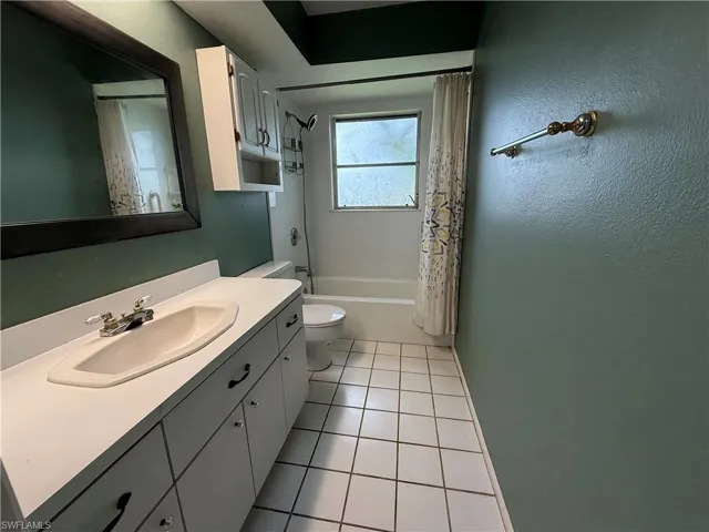 4339 S Bay Cir, North Fort Myers, Florida 33903