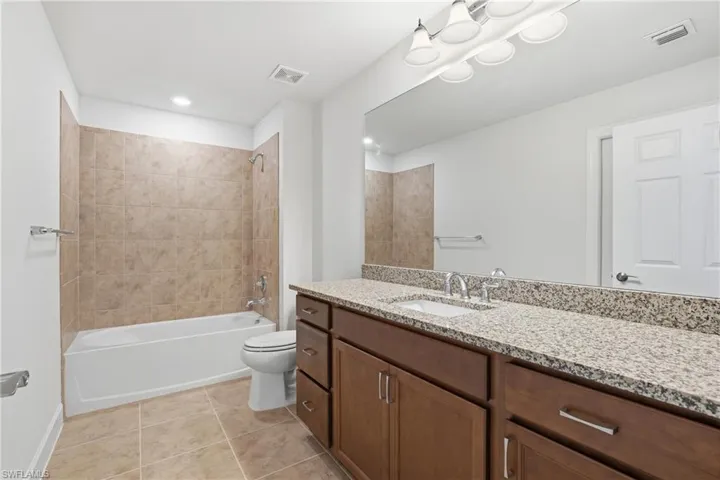 14225 Moonlit Way, Estero, Florida 33928