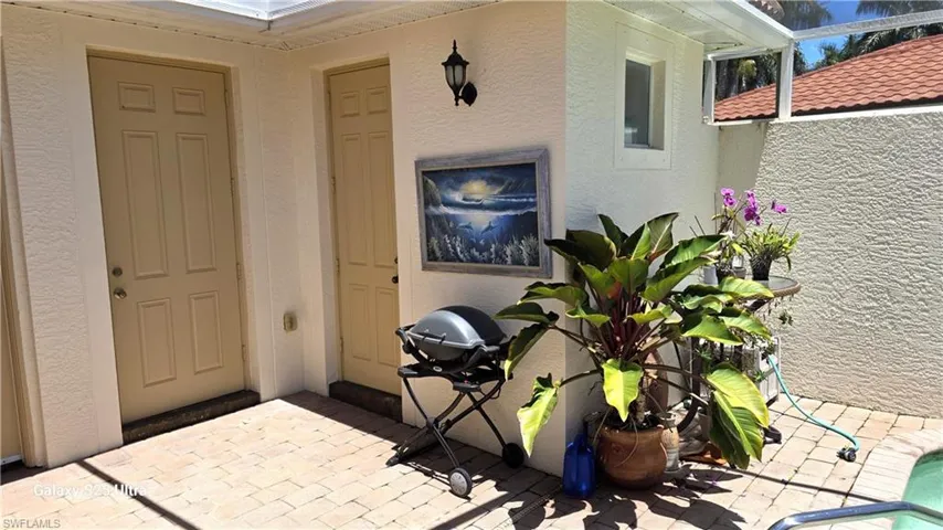 Guest House (or Private Office)? Enter here!