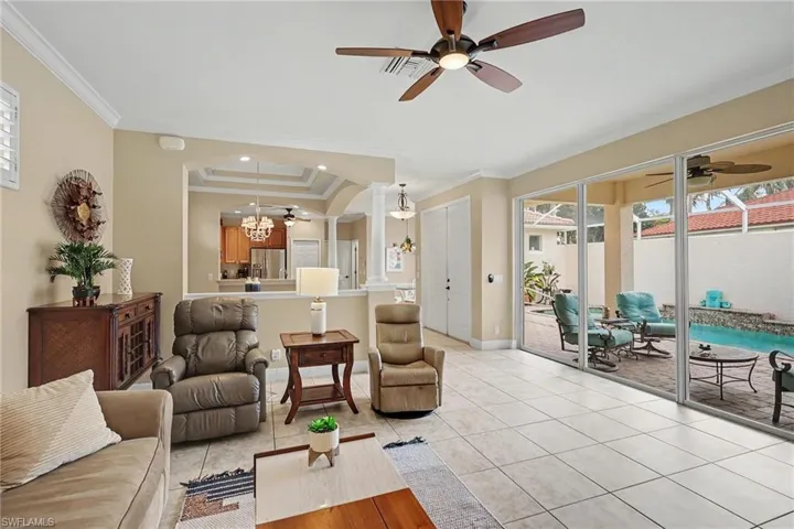 Expansive Living & Dining Area!