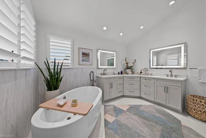 Primary Tub
