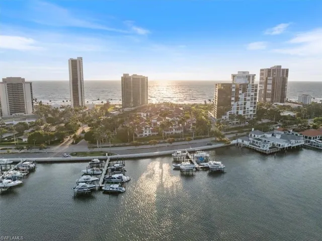 Best of the Bay and Gulf in one spot!