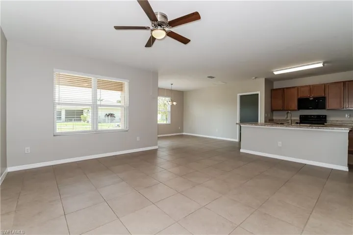 630 SW 23rd  ST, Cape Coral, FL 33991