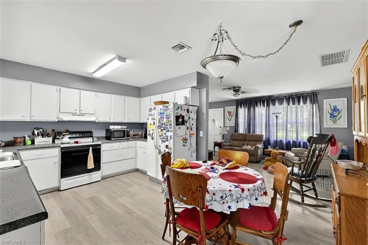 306 Chattanooga Dr, Fort Myers, Florida 33905