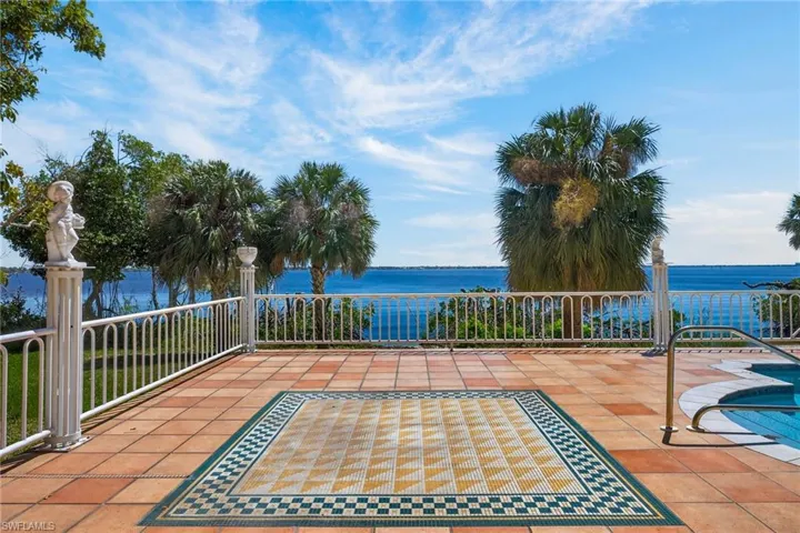 12470 Panasoffkee Dr, North Fort Myers, Florida 33903