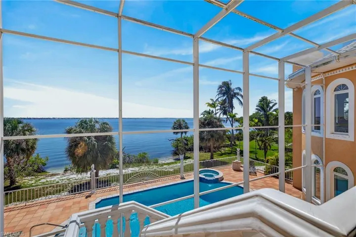 12470 Panasoffkee Dr, North Fort Myers, Florida 33903