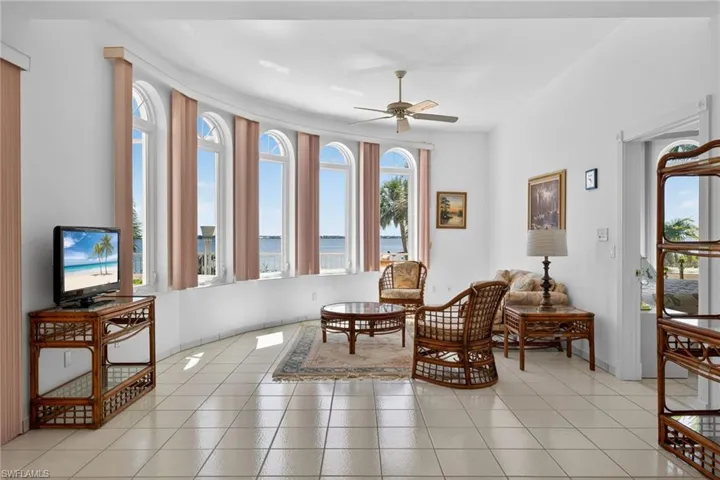 12470 Panasoffkee Dr, North Fort Myers, Florida 33903