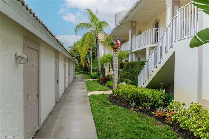 365 Stella Maris Dr N 2902, Naples, Florida 34114