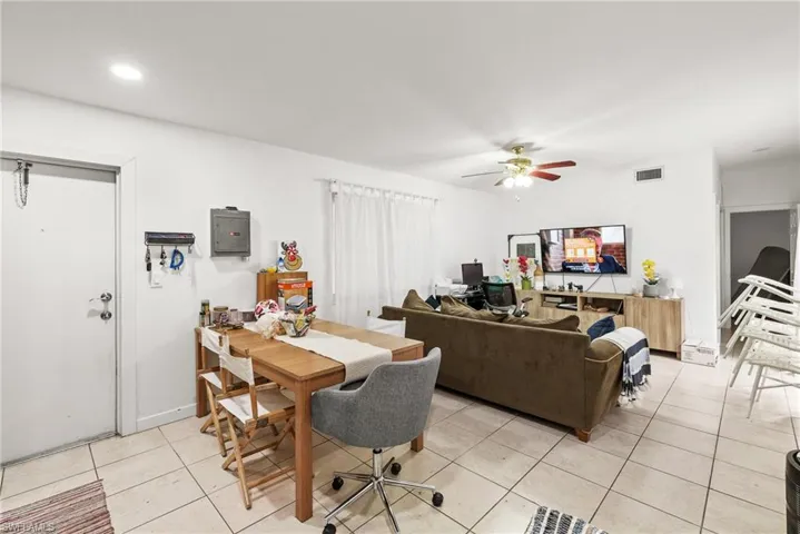 3  Vineyard  ST, Lehigh Acres, FL 33936