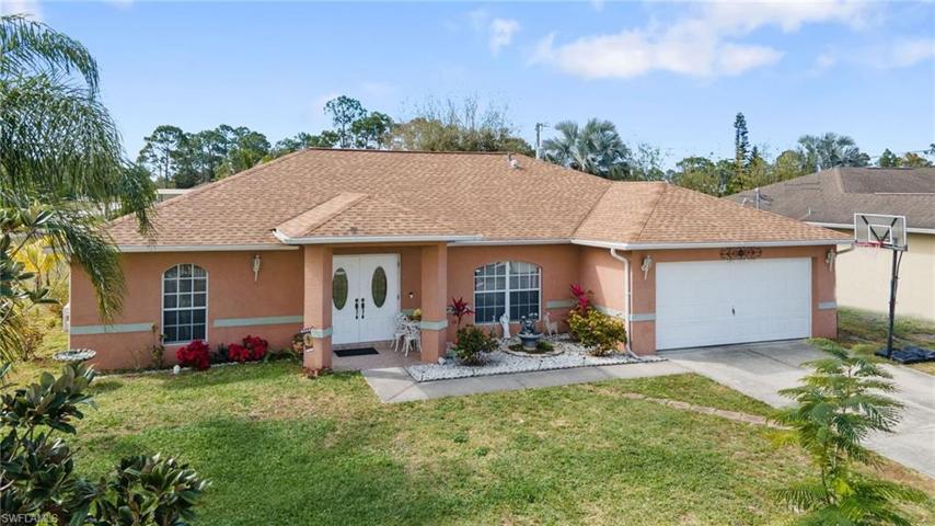 811 Abrams BLVD, LEHIGH ACRES FL 33971