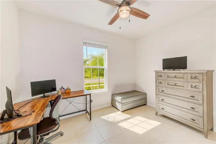 11086 Sundrift Dr, Tampa, Florida 33647