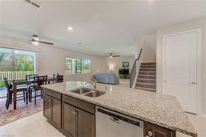 11086 Sundrift Dr, Tampa, Florida 33647