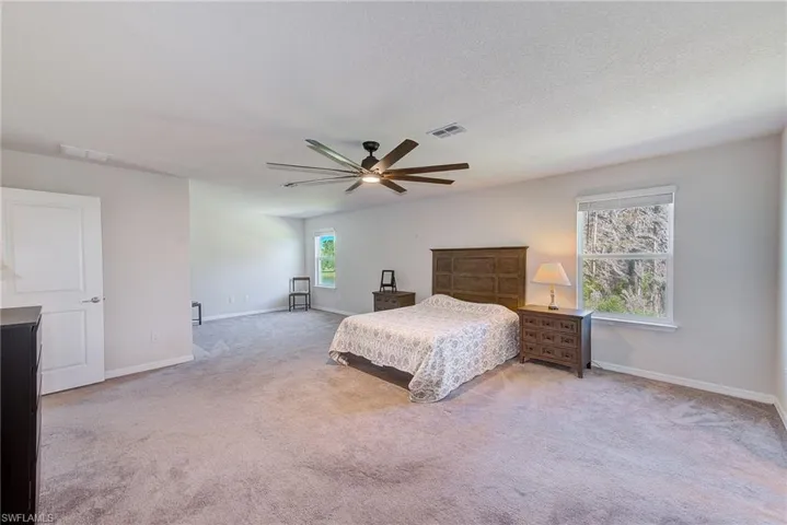 11086 Sundrift Dr, Tampa, Florida 33647