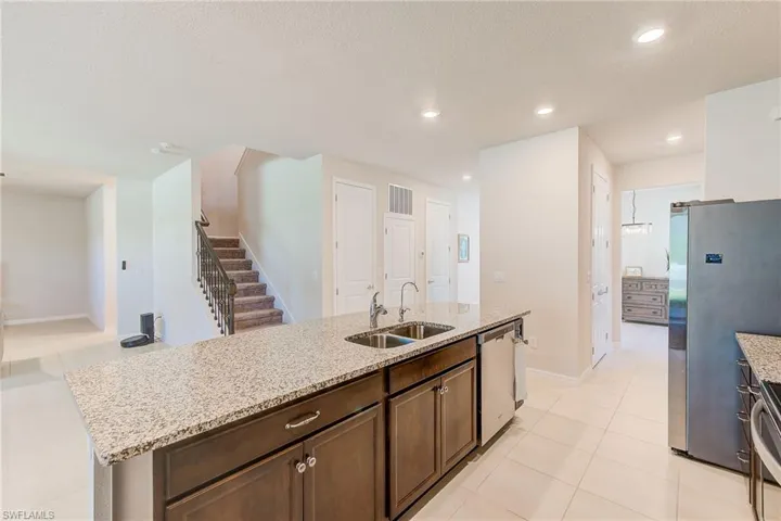 11086 Sundrift Dr, Tampa, Florida 33647