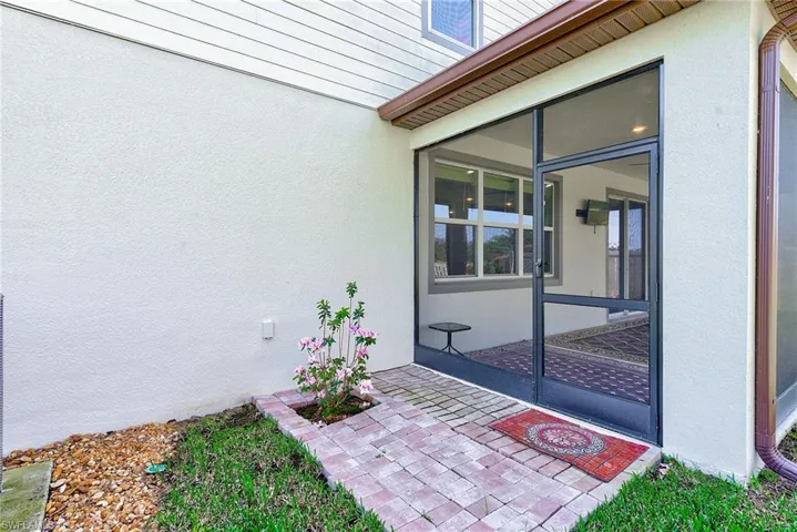 11086 Sundrift Dr, Tampa, Florida 33647