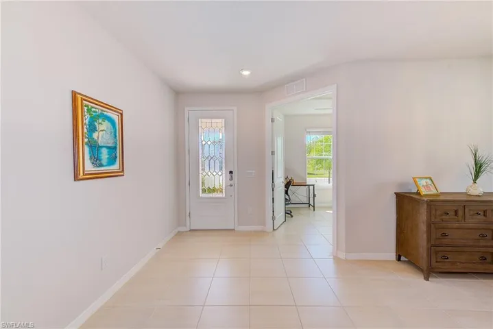 11086 Sundrift Dr, Tampa, Florida 33647