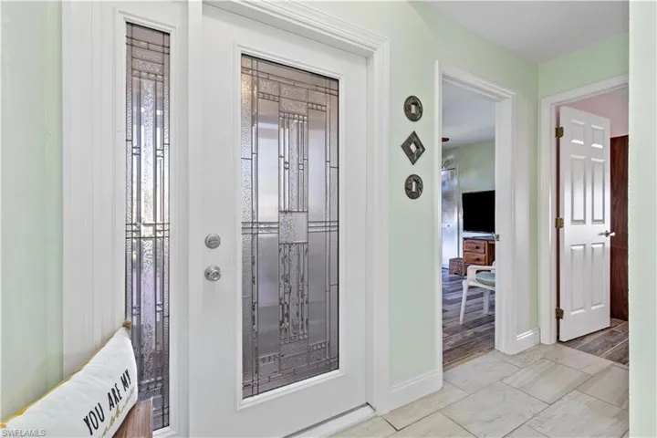 3302  Clubview  DR, North Fort Myers, FL 33917