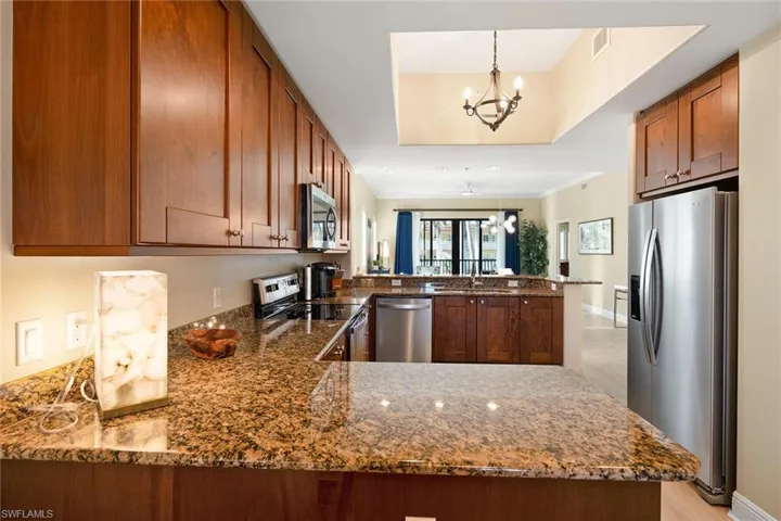 985 Sandpiper St I201, Naples, Florida 34102