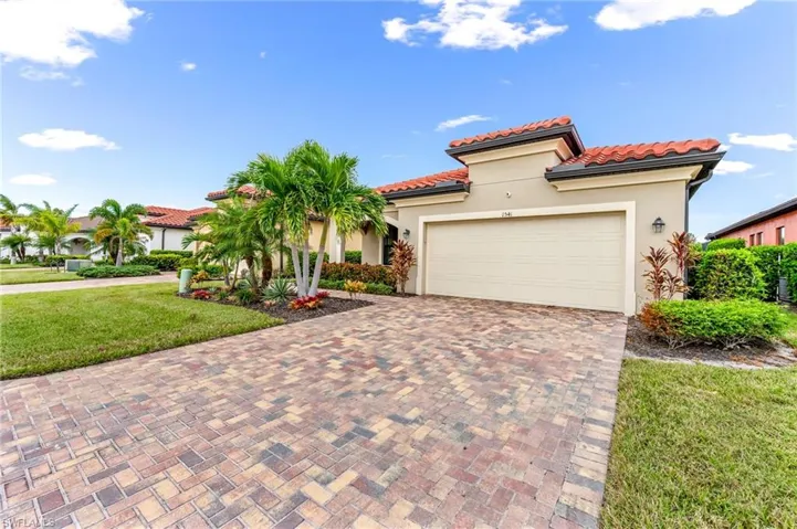 1541  Parnell  CT, Naples, FL 34113