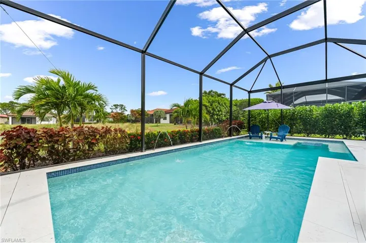 1541  Parnell  CT, Naples, FL 34113