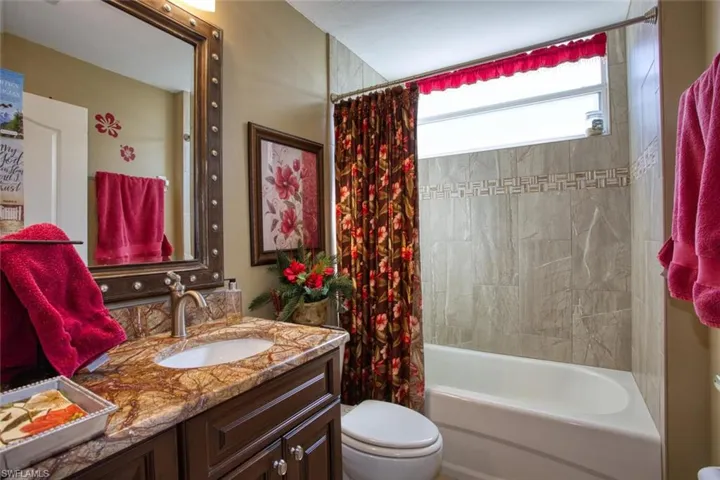 10430  Wine Palm  RD, Fort Myers, FL 33966