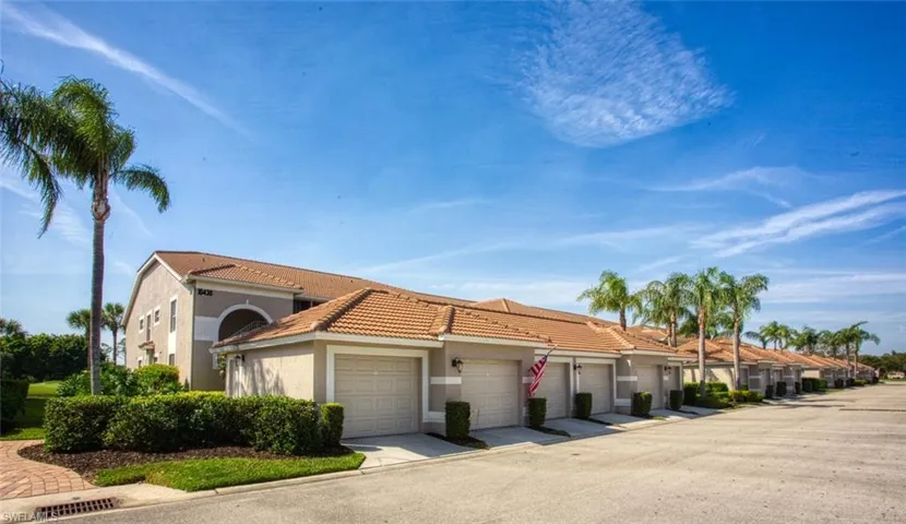 10430  Wine Palm  RD, Fort Myers, FL 33966