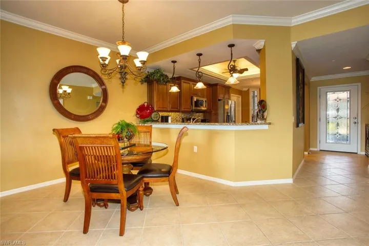 10430  Wine Palm  RD, Fort Myers, FL 33966