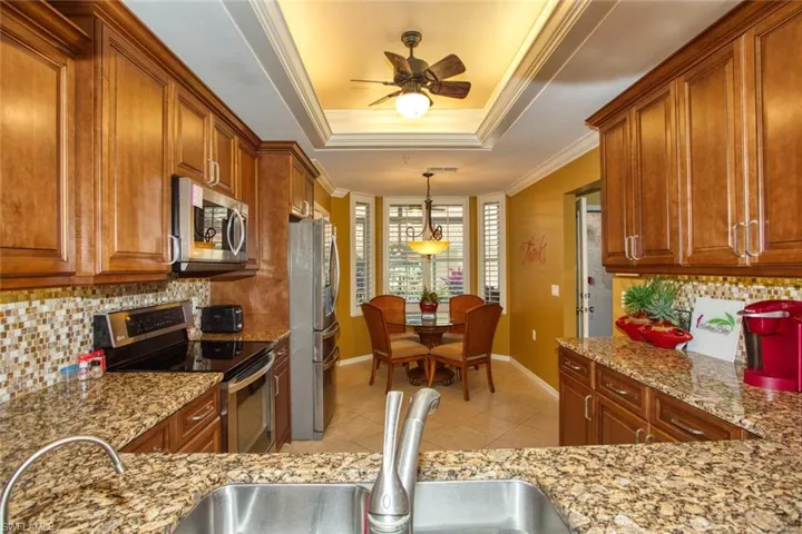 10430  Wine Palm  RD, Fort Myers, FL 33966