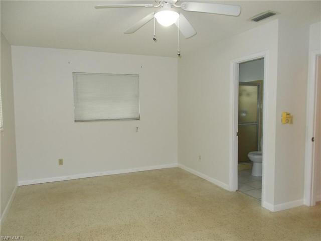137 W Lake DR, LEHIGH ACRES FL 33936