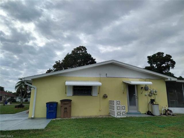 137 W Lake DR, LEHIGH ACRES FL 33936
