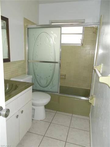 137 W Lake DR, LEHIGH ACRES FL 33936