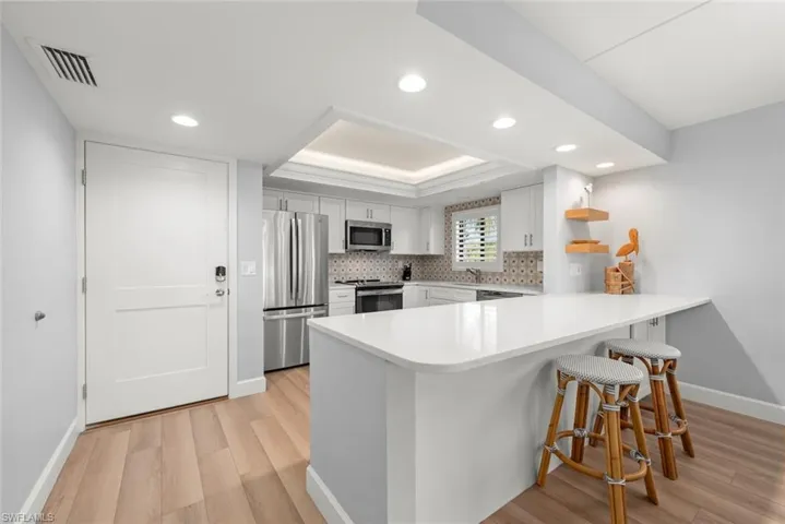 1919 Olde Middle Gulf Dr 401, Sanibel, Florida 33957