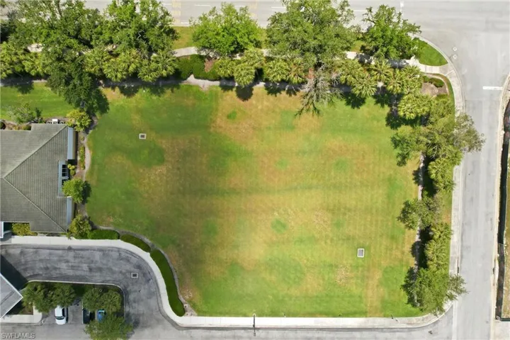 Hollyfern Ct, Fort Myers, Florida 33908