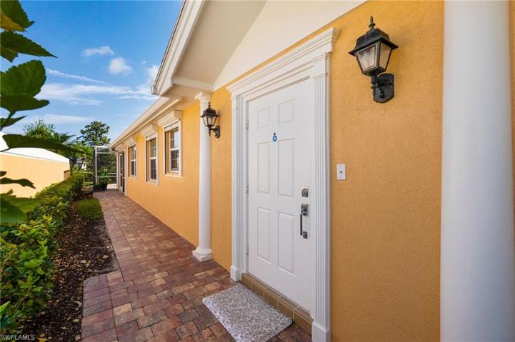7607  Novara  CT, Naples, FL 34114