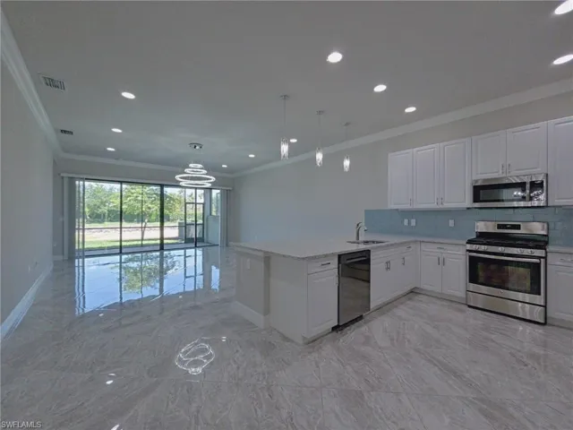 4129  Amelia  WAY, Naples, FL 34119