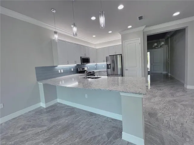 4129  Amelia  WAY, Naples, FL 34119