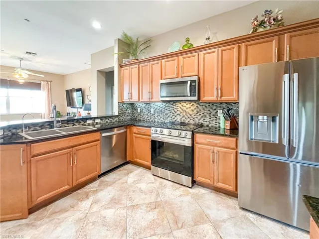 605 Grand Rapids Blvd, Naples, Florida 34120