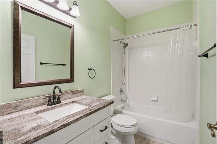 9323 Aviano Dr, Fort Myers, Florida 33913