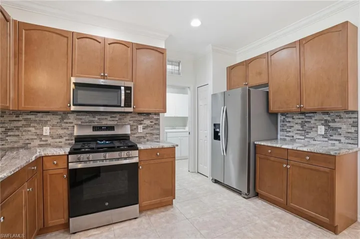 9323 Aviano Dr, Fort Myers, Florida 33913