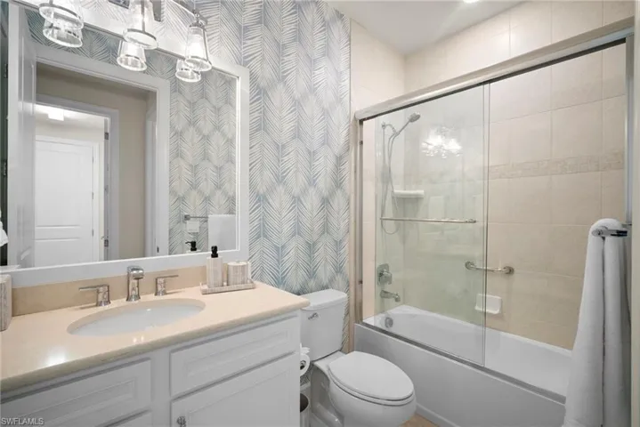 9774 Everglades Dr, Naples, Florida 34120