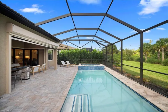 9774 Everglades Dr, Naples, Florida 34120