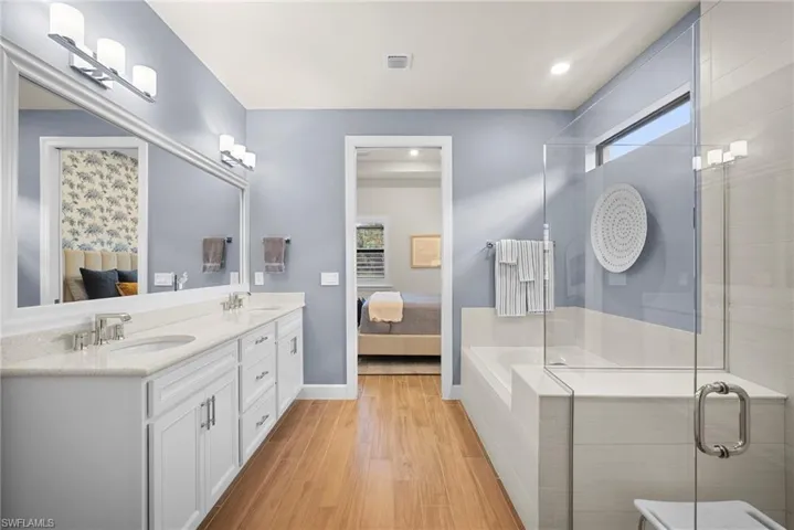 9774 Everglades Dr, Naples, Florida 34120