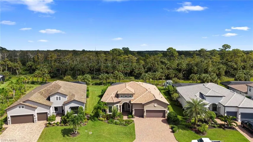 9774 Everglades Dr, Naples, Florida 34120