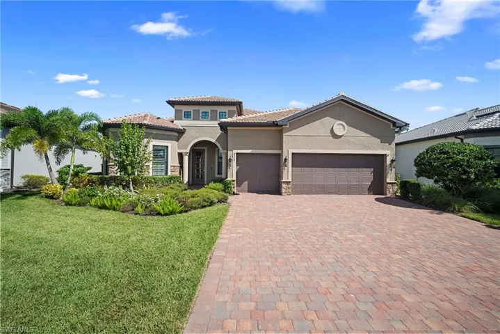 9774 Everglades Dr, Naples, Florida 34120
