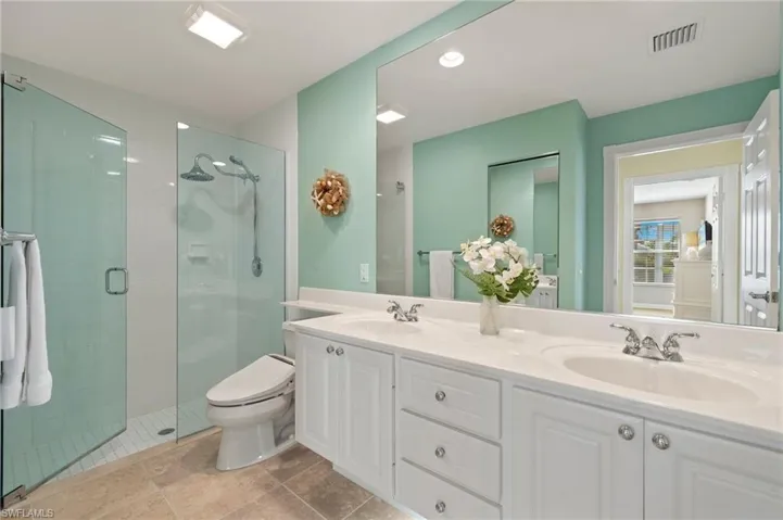 Master Bath Seamless Shower Door