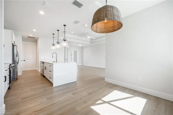 1032 NE 11th  AVE, Cape Coral, FL 33909
