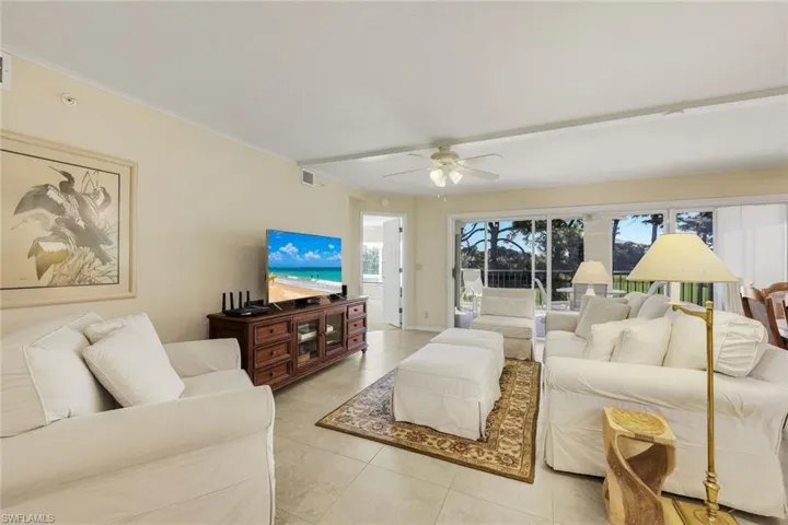 Bright and open living room with stylish décor.