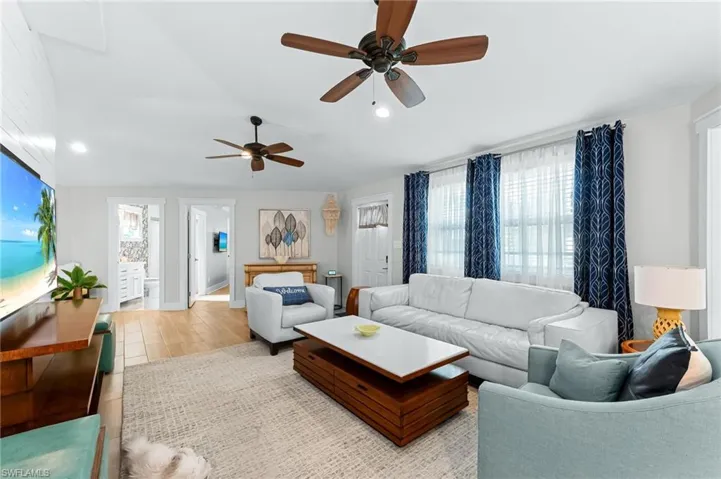 9792 Tonya Ct, Bonita Springs, Florida 34135