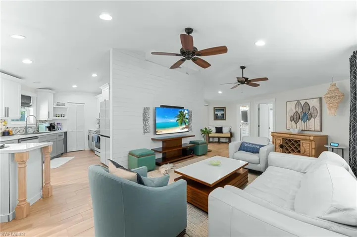 9792 Tonya Ct, Bonita Springs, Florida 34135